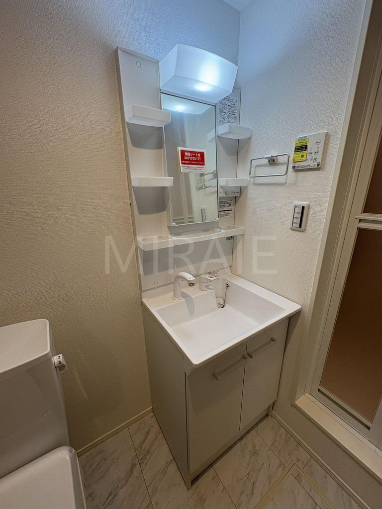 洗面設備　同シリーズ施工画像