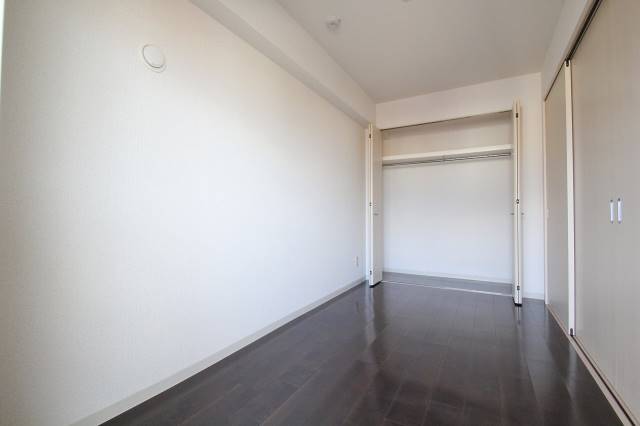 居室・リビング　※４０３号室参照