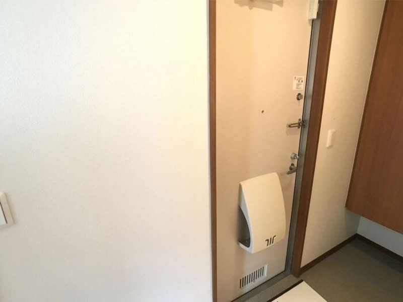 玄関　図面と現状に相違がある場合には現状を優先