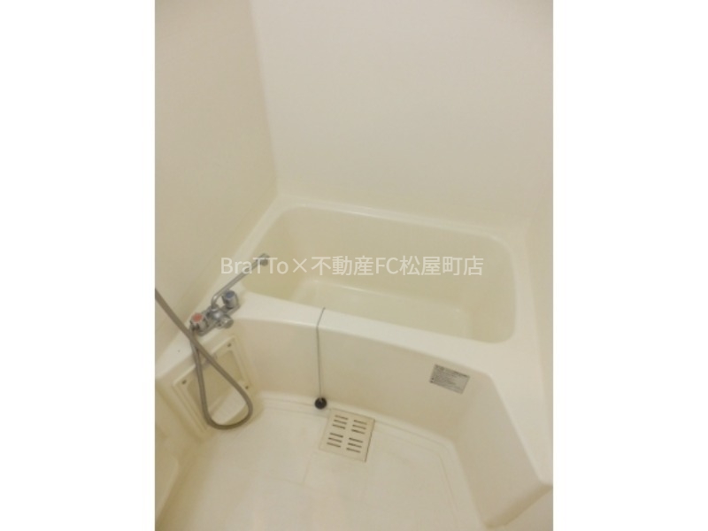 バス・シャワールーム　バス（浴室乾燥機付き）