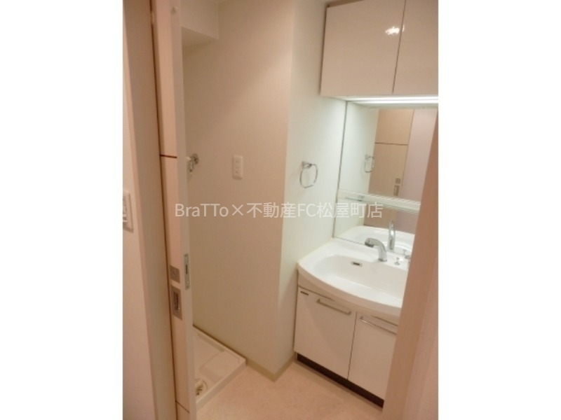 洗面設備　脱衣所