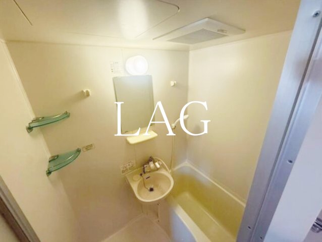 バス・シャワールーム　お風呂です。