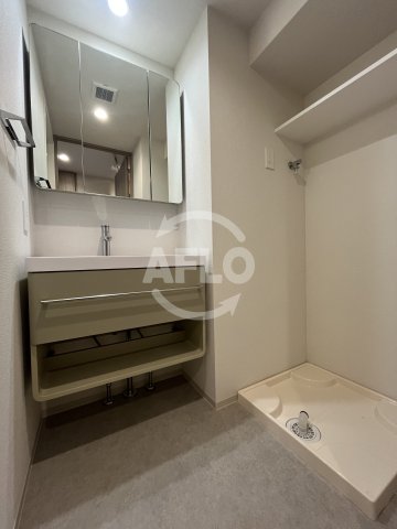 洗面設備　プレサンス東淀川駅前プローシェ　洗面台