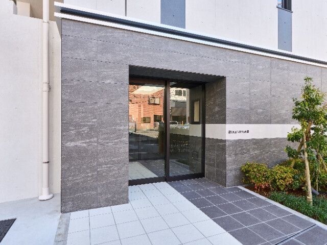 エントランス　エントランス