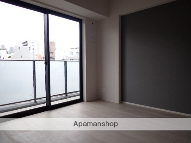 コンビニ　セブン-イレブン しながわ水族館西店（コンビニ）まで208m