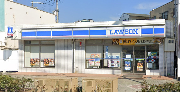 コンビニ　ローソン 衣掛町店（コンビニ）まで347m