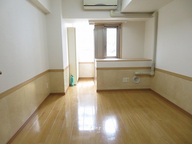 居室・リビング　居室