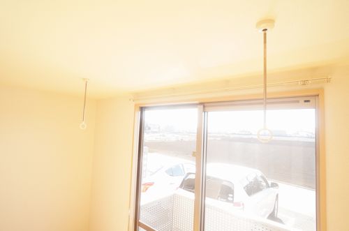 その他設備　室内物干し