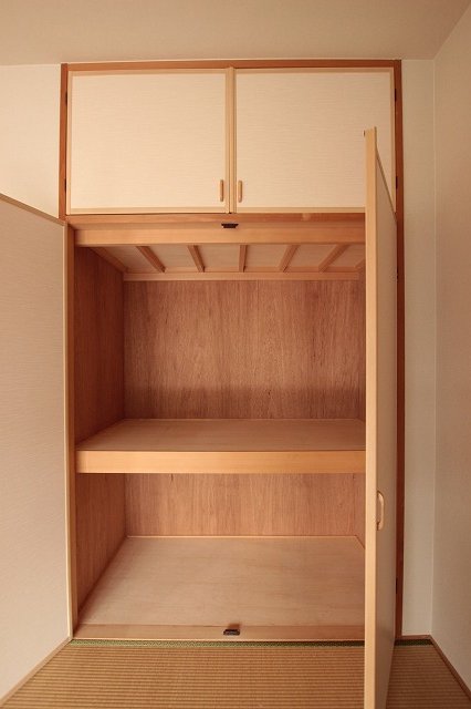 収納　同物件別号室