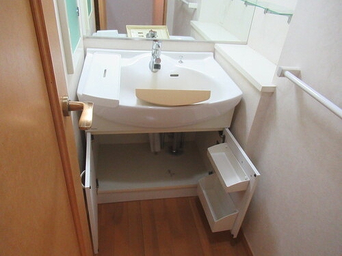 洗面設備　洗面台　※前回募集時2019年2月撮影の写真