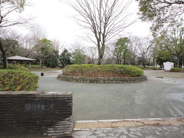 公園　君塚中央公園（公園）まで450m