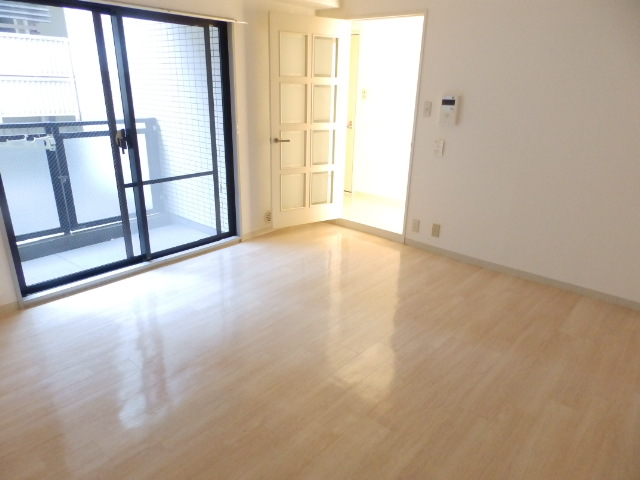 居室・リビング　広々リビング