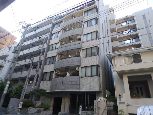 建物外観　駅まですぐです