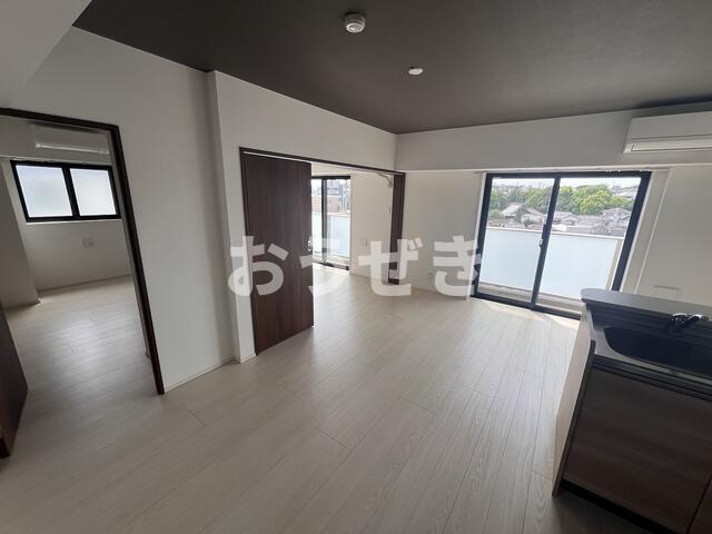 居室・リビング　別室同タイプ参考写真