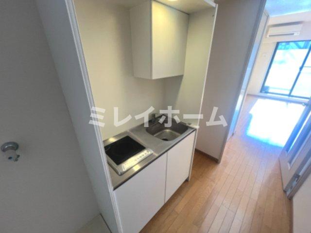 キッチン　同建物内、別のお部屋の参考写真になります。