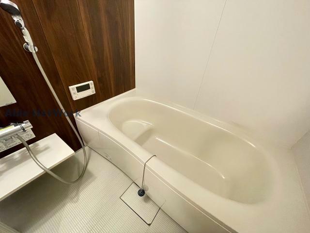 バス・シャワールーム　※同物件別部屋