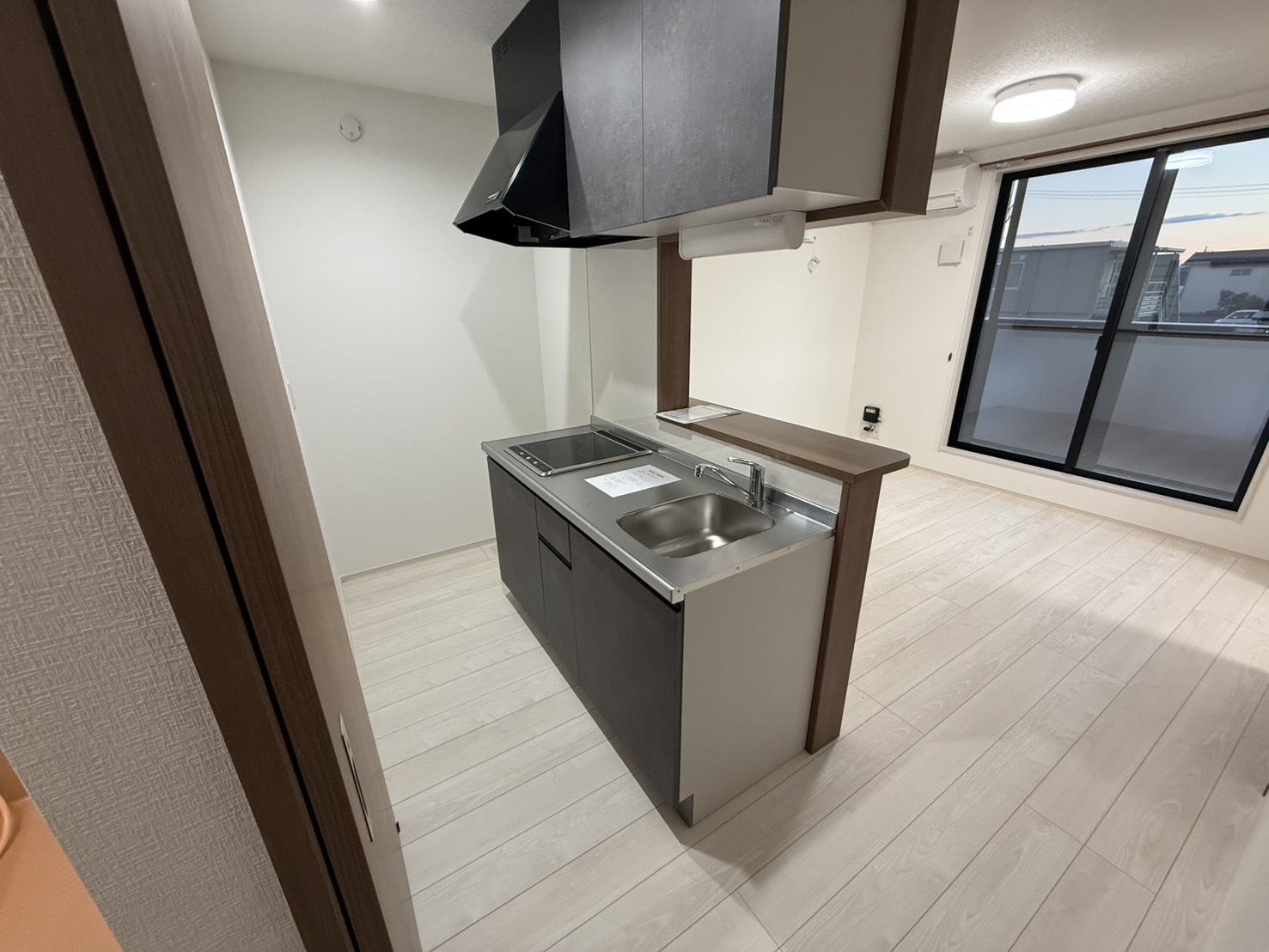 キッチン　※実物の写真ではございません。同施工会社別建物です。