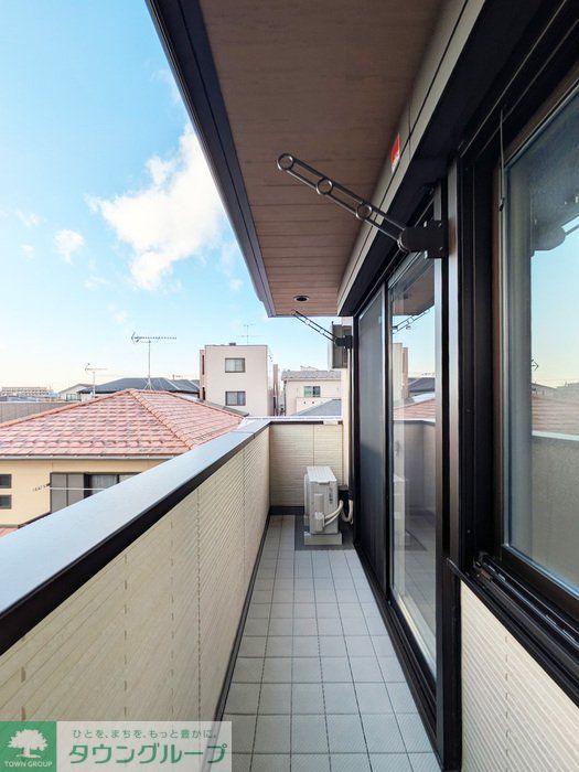 バルコニー　バルコニー