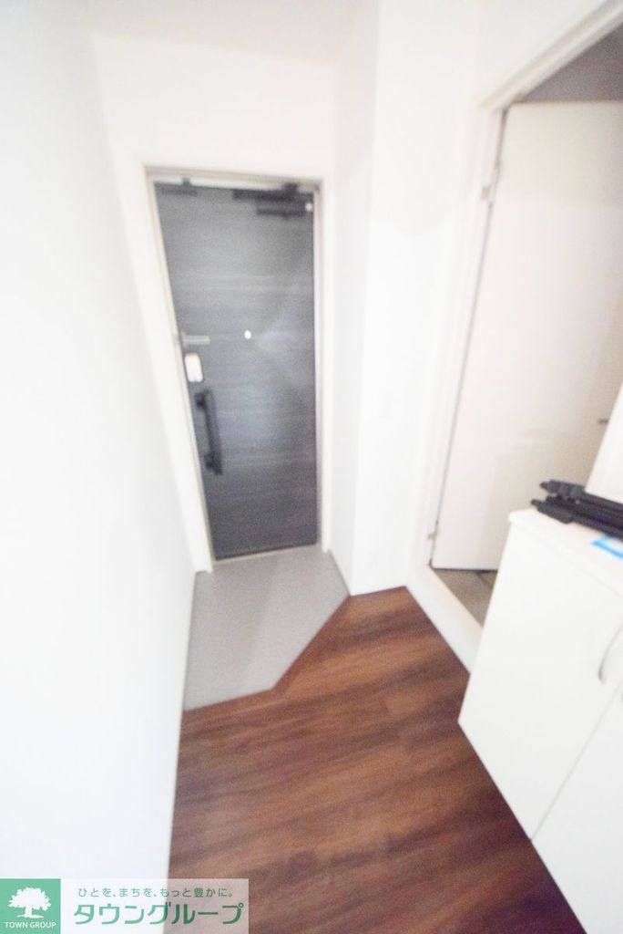 玄関　お部屋探しは【タウンハウジング千葉店】にお任せ下さい♪