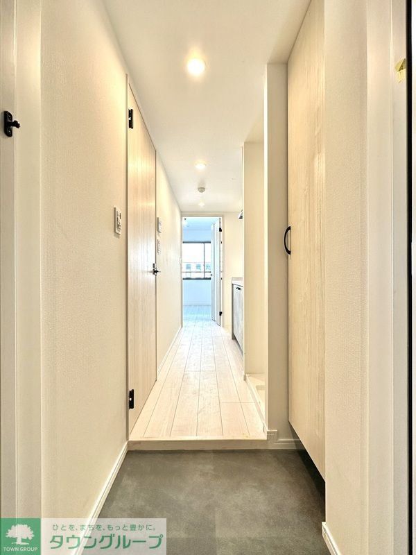 玄関　お部屋探しは株式会社　タウンハウジング　までお気軽にお問合…