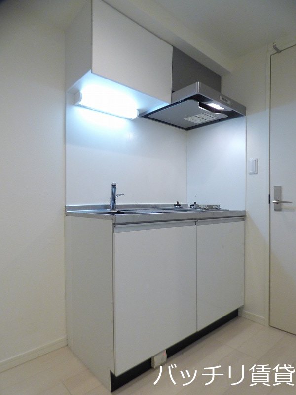 キッチン　同型タイプの為、現状を優先致します。