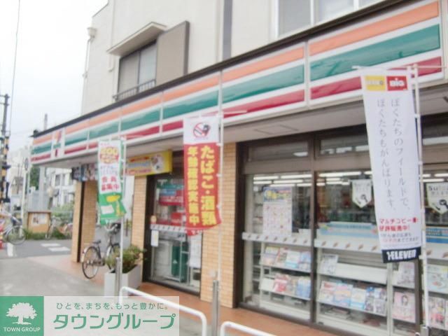 コンビニ　セブンイレブン（コンビニ）まで390m