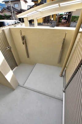 バルコニー　内観イメージ(現状優先)