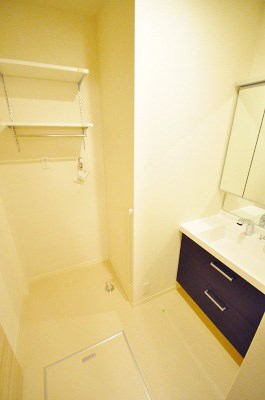 洗面設備　同タイプ(現状優先)