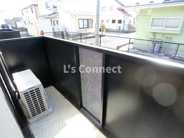 バルコニー　晴れた日には洗濯物もたくさん干せます。