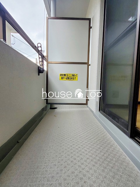 バルコニー　日当たり・通風良好