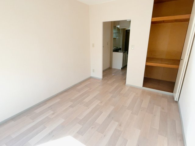 居室・リビング　※別部屋同間取りのお写真となります。参考にご覧くださいませ。