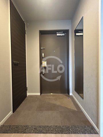 その他　リビエナ　グラン　新梅田　玄関