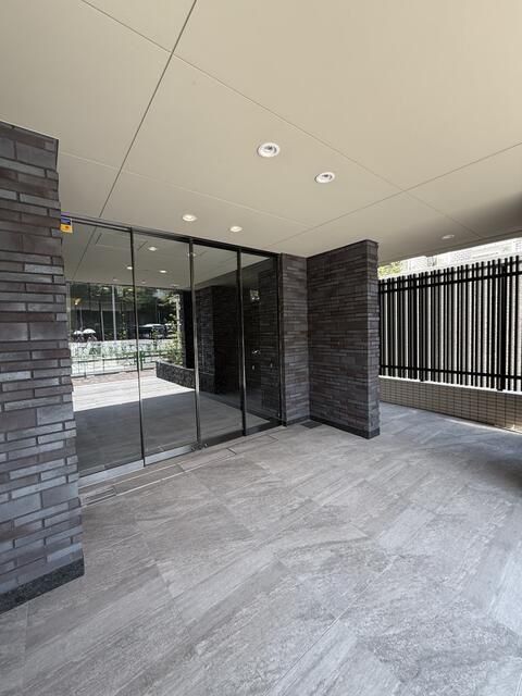 エントランス　エントランス