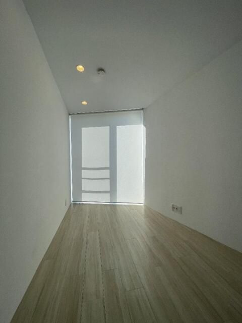 その他部屋・スペース　開放的な寝室です