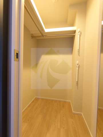 収納　別部屋　参考写真