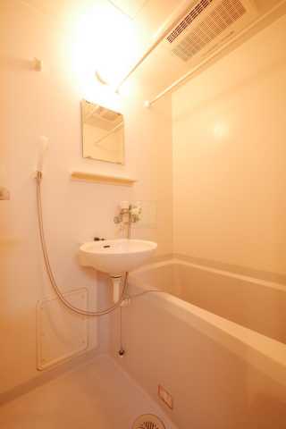 バス・シャワールーム　プレールドゥーク文京白山の風呂