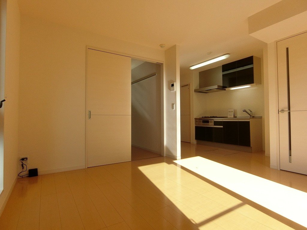 その他部屋・スペース　リビングからの動線