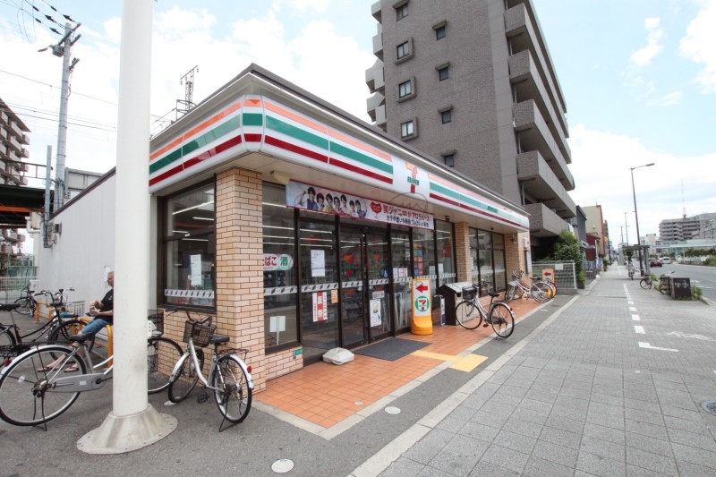 コンビニ　セブンイレブン阿倍野高松店（コンビニ）まで493m