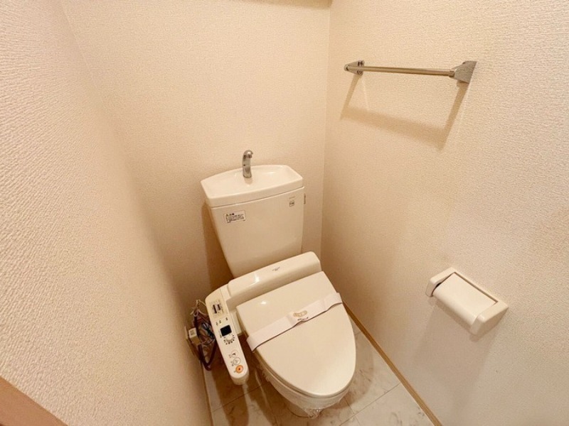 トイレ　図面と現状に相違がある場合には現状を優先