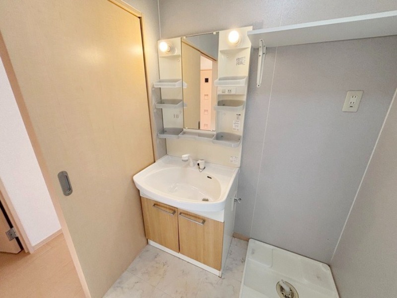 洗面設備　図面と現状に相違がある場合には現状を優先