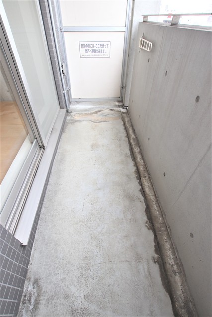 バルコニー　バルコニー付き