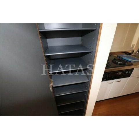 収納　同物件別部屋