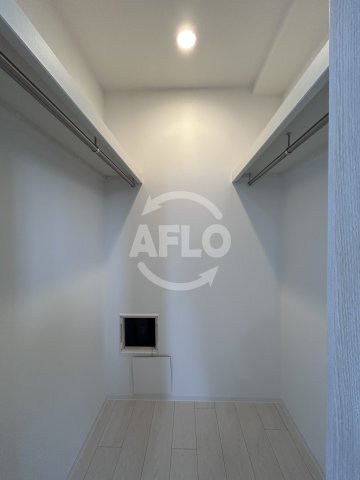 収納　ウォークインクローゼット