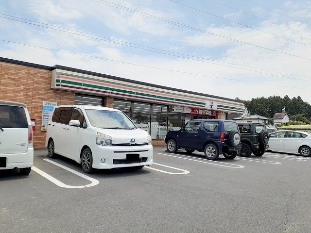 コンビニ　セブンイレブン矢板富田店（コンビニ）まで1200m