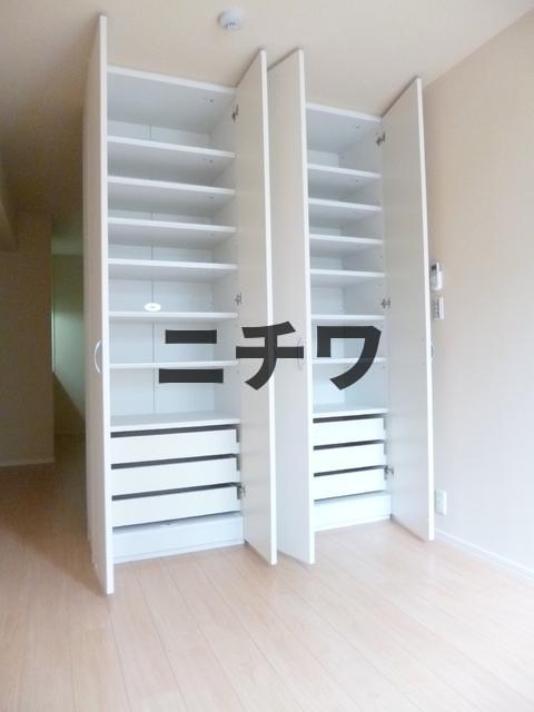 収納　★可動式収納★