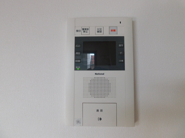 セキュリティ　モニター付きインターホン