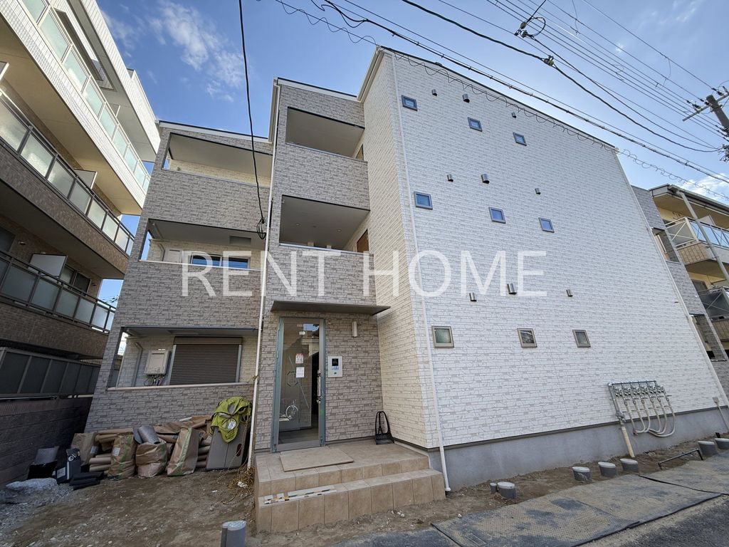 建物外観　建築中です