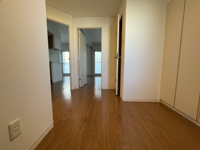 玄関　※他部屋参考写真