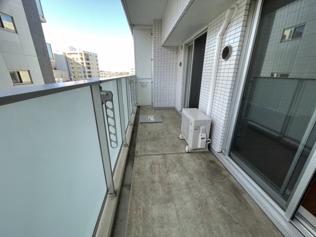 バルコニー　※他部屋参考写真