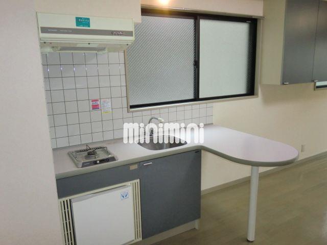 キッチン　カウンターキッチンで料理も楽しい♪